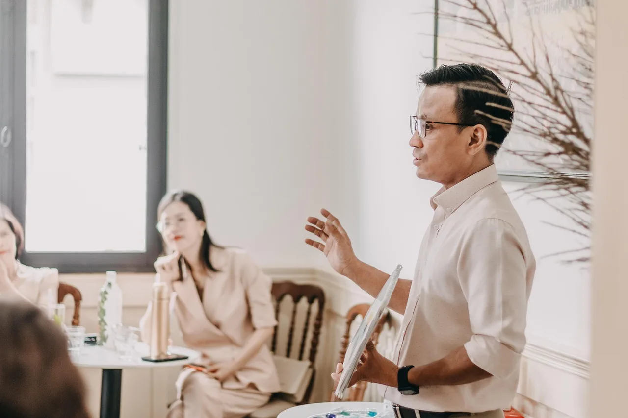 meeting, conference, teamwork, group, host, presentation, company, employees, meeting, presentation, presentation, presentation, presentation, presentation, employees, employees. Practical event marketing examples worth borrowing for less