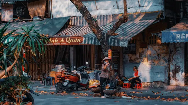 Vibrant street market in Hanoi, Vietnam showcasing local life and traditional shops. Spotting Small Business Marketing Strategy Mistakes Before They Cost Money