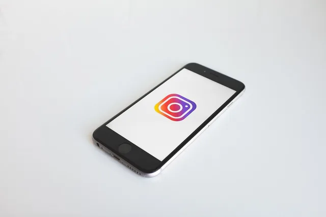 smartphone, instagram, phone, instagram, instagram, instagram, instagram, instagram. Small Business Social Media Checklist for Reviews and Sign-off